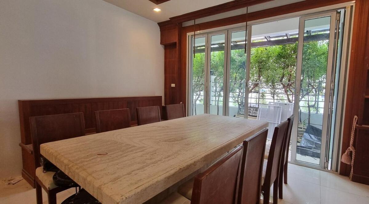 7Br Grand Pool Villa In Heart Patong Patong