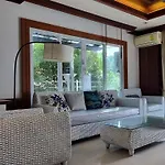 7Br Grand Pool Villa In Heart Patong